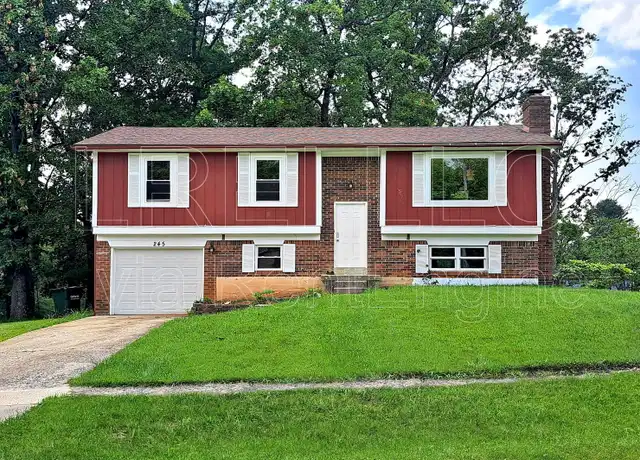 Property at 245 Boone Trce, Radcliff, KY, 40160, 4 beds, 2 baths, [object Object]