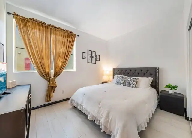 Property at 7225 Cedar Rd Unit VG1 Room, Van Nuys, CA, 91405, 3 beds, 3 baths, [object Object]