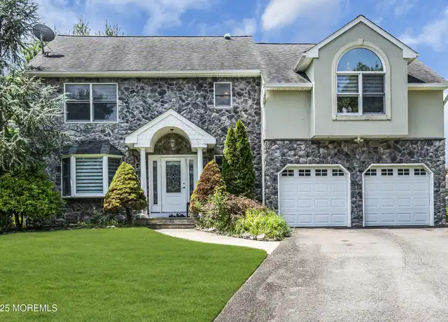 Property at 219 Barnes Ln, Toms River, NJ, 08753, 4 beds, 2.5 baths, [object Object]