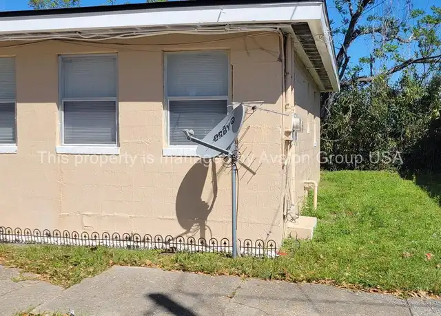 Property at 745 Pippin St, Jacksonville, FL, 32206, 2 beds, 1 bath, [object Object]
