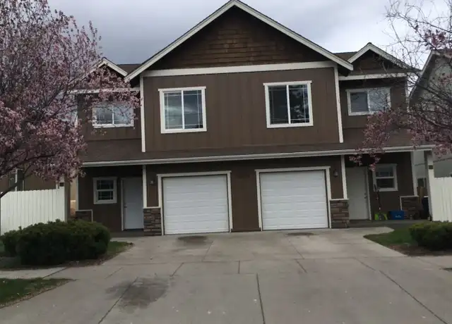 Property at 21035 Carl St Unit 2, Bend, OR, 97701, 3 beds, 2.5 baths, [object Object]