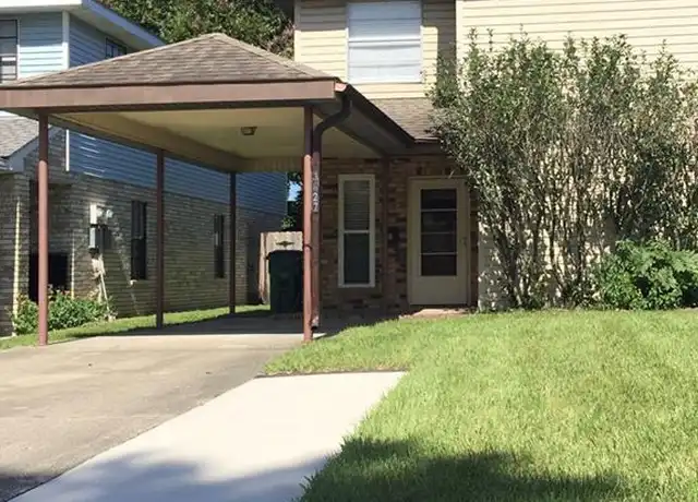 Property at 3627 Derbigny St, Metairie, LA, 70001, 3 beds, 2 baths, [object Object]