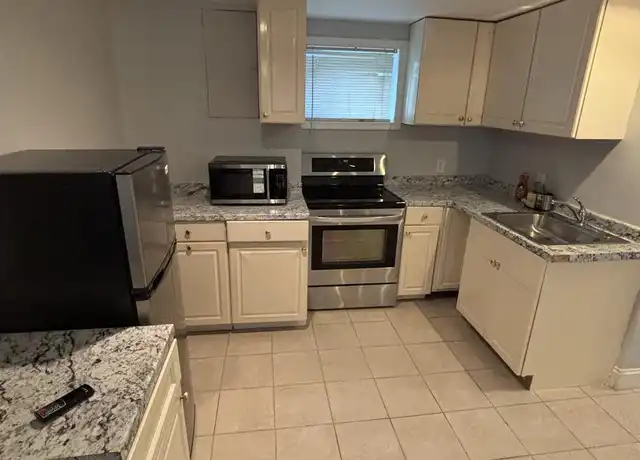 Property at 4001 Echodale Ave, Baltimore, MD, 21206, 1 bed, 1 bath, [object Object]