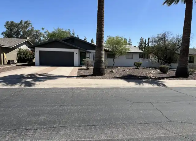 Property at 233 E Huntington Dr, Tempe, AZ, 85282, 4 beds, 2 baths, [object Object]