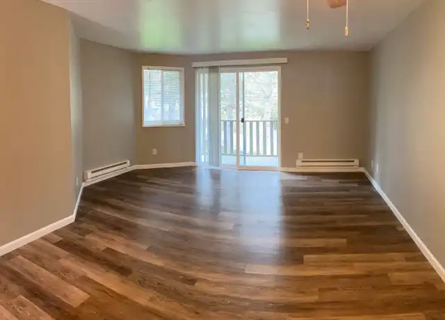 Property at 19310 4th Ave NE Unit 33, Poulsbo, WA, 98370, 2 beds, 1 bath, [object Object]