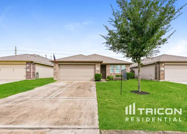 Property at 10818 Harston Dr, Tomball, TX, 77375, 3 beds, 2 baths, [object Object]