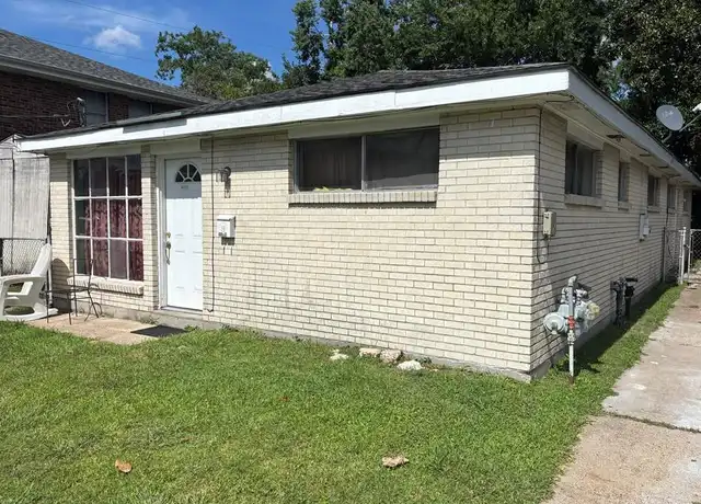 Property at 2117 Burnell Ct, Metairie, LA, 70001, 3 beds, 1 bath, [object Object]