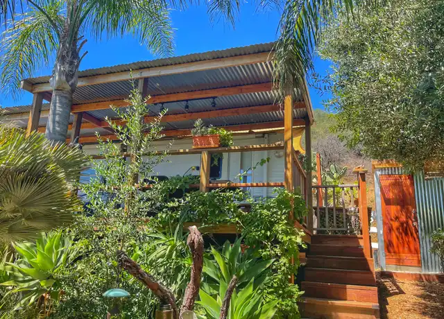 Property at 2535 Hawks Nest Trl Unit 1, Topanga, CA, 90290, 1 bed, 1 bath, [object Object]