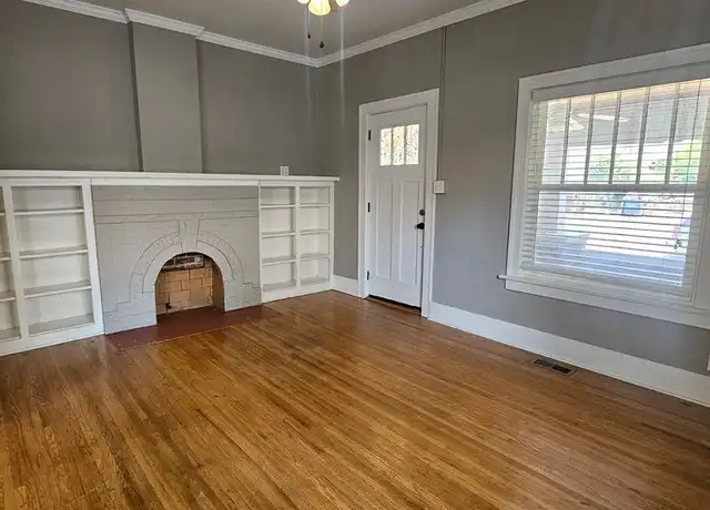 Property at 1632 S Quaker Ave Unit 1632, Tulsa, OK, 74120, 1 bed, 1 bath, [object Object]