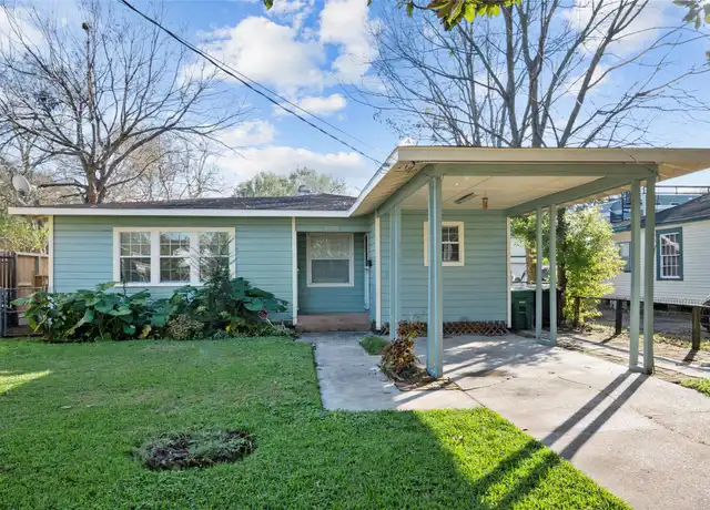 Property at 1008 Gale St, Houston, TX, 77009, 2 beds, 2 baths, [object Object]