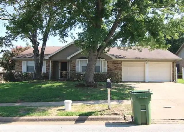 Property at 745 Spring Valley Dr, Hurst, TX, 76054, 3 beds, 2 baths, [object Object]