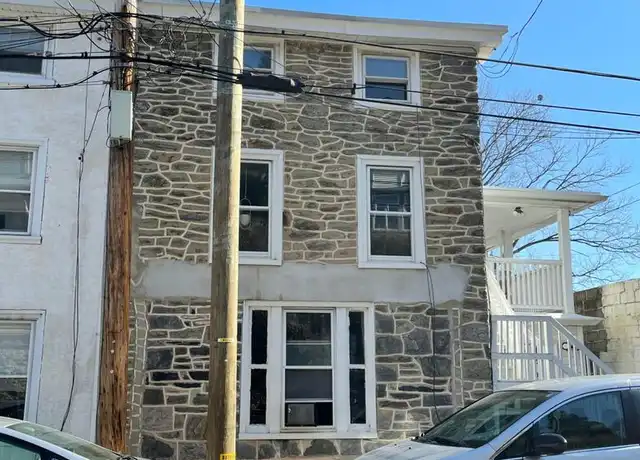 Property at 17 Jefferson St Unit 2, Bala Cynwyd, PA, 19004, 2 beds, 1 bath, [object Object]