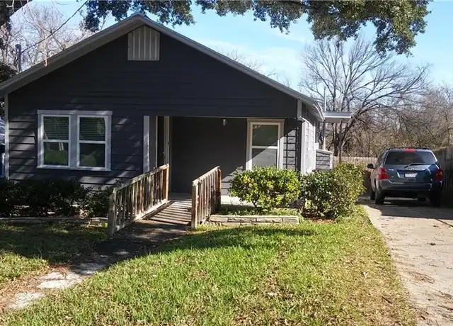 Property at 1139 Poquito St, Austin, TX, 78702, 2 beds, 2 baths, [object Object]