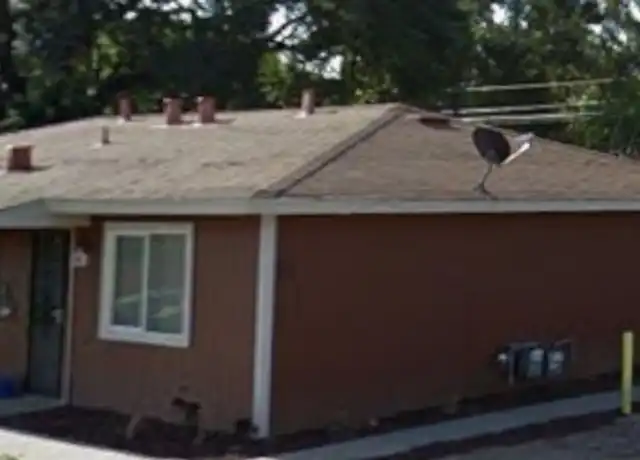 Property at 627 Leon Ave Unit 1, Modesto, CA, 95351, 2 beds, 1 bath, [object Object]