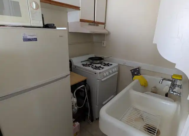 Property at 4 Cogswell Ave Unit 7, Cambridge, MA, 02140, 0 beds, 1 bath, [object Object]