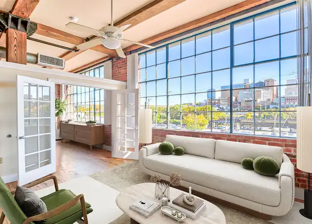 Property at Cigar Lofts - 333 Oliver Hill Way, Richmond, VA, 23219, 1 bed, 1 bath, [object Object]