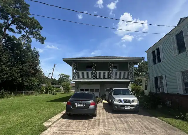 Property at 3944 36th St Unit Garage Apt, Port Arthur, TX, 77642, 2 beds, 1 bath, [object Object]
