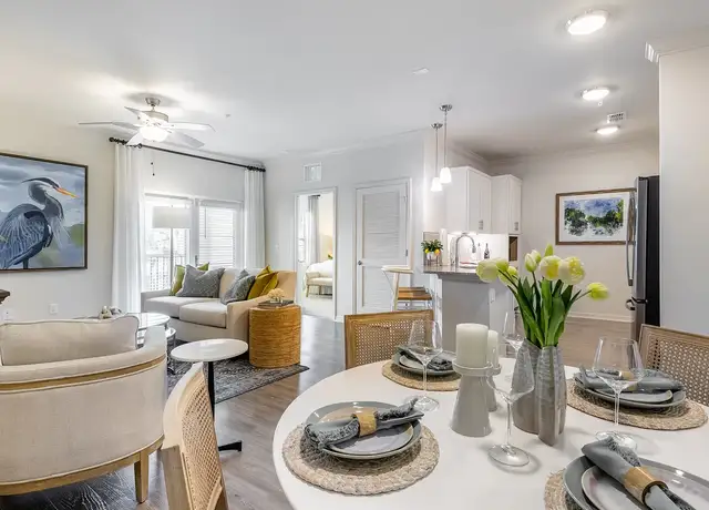 Photo of 3540 Broadway Ave, Sarasota, FL 34243