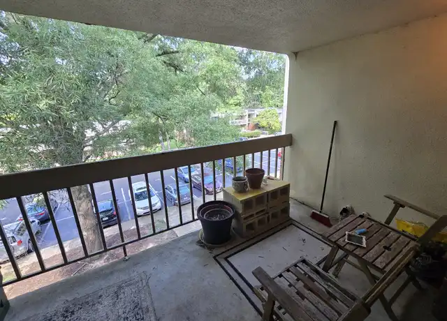 Property at 500 Umstead Dr Unit C306, Chapel Hill, NC, 27516, 2 beds, 1.5 baths, [object Object]