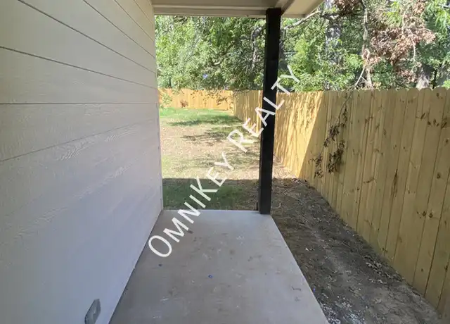 Property at 713 E Sears St, Denison, TX, 75021, 3 beds, 2 baths, [object Object]