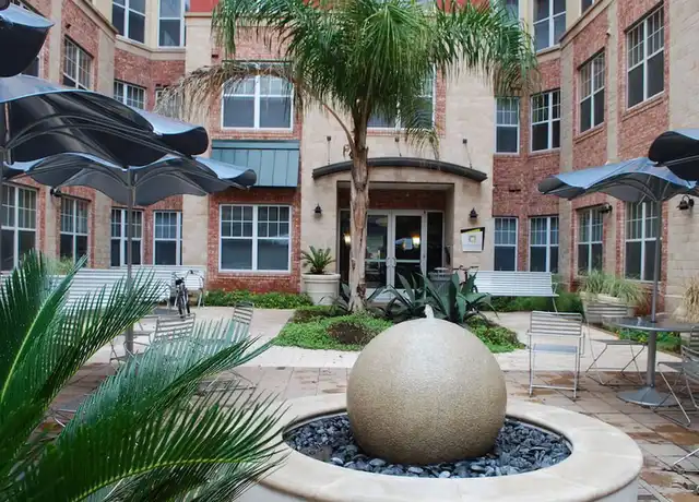 Property at 720 W 22nd St Unit 998, Austin, TX, 78705, 4 beds, 4 baths, [object Object]