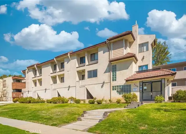 Property at 3105 Montrose Ave Unit 10, Glendale, CA, 91214, 2 beds, 2.5 baths, [object Object]