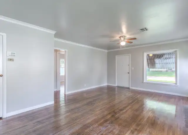 Property at 729 N Florence Pl, Tulsa, OK, 74110, 2 beds, 1 bath, [object Object]