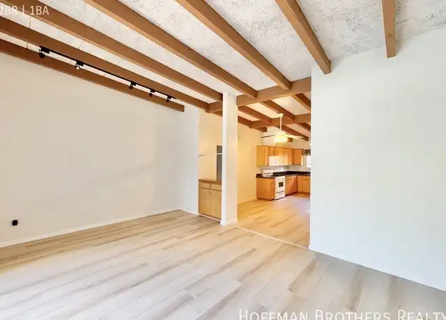Property at 4860 Van Noord Ave Unit 6, Sherman Oaks, CA, 91423, 2 beds, 1 bath, [object Object]