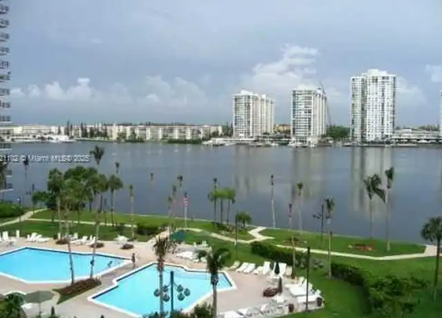 Property at 18181 NE 31st Ct #2705, Aventura, FL, 33160, 2 beds, 2 baths, [object Object]