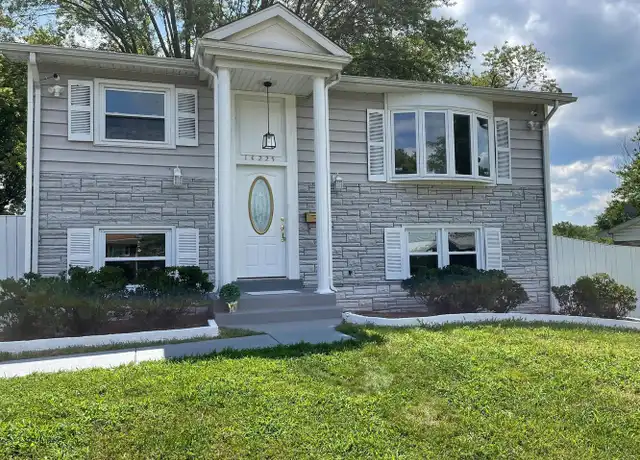 Property at 13225 Hawthorn Ln, Woodbridge, VA, 22193, 3 beds, 2 baths, [object Object]