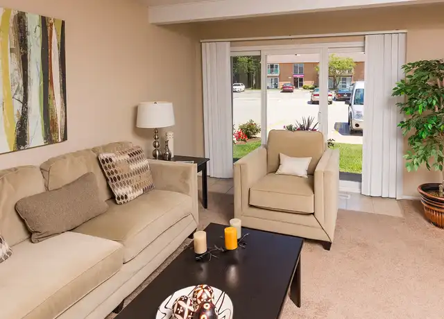 Property at Northern View Villas - 4877 Columbia Rd, North Olmsted, OH, 44070, 2 beds, 1 bath, [object Object]