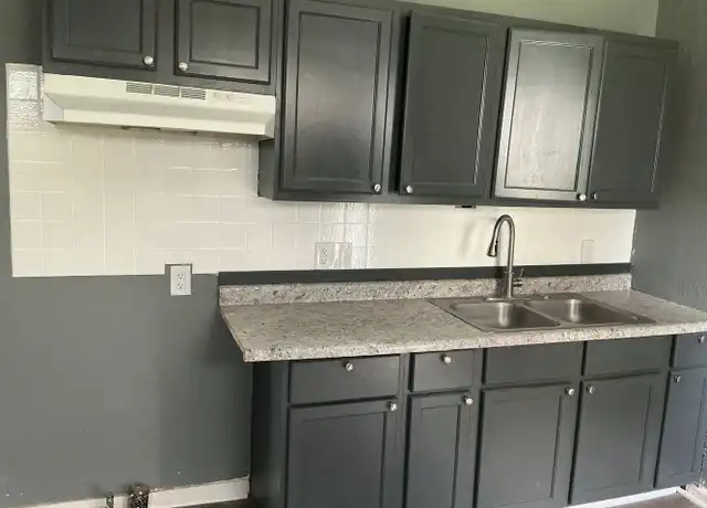 Property at 2215 N 39th St, Milwaukee, WI, 53208, 6 beds, 2 baths, [object Object]