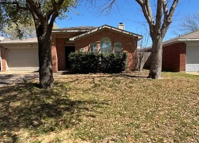 Property at 5728 Northfield Dr, Fort Worth, TX, 76179, 3 beds, 2 baths, [object Object]