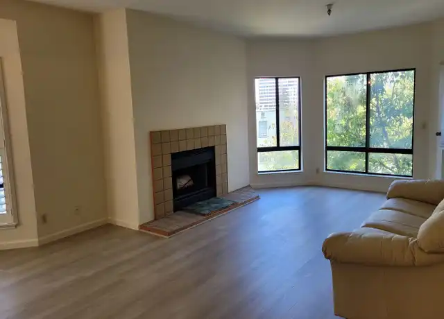 Property at 330 Park View Ter #300, Oakland, CA, 94610, 1 bed, 1 bath, [object Object]