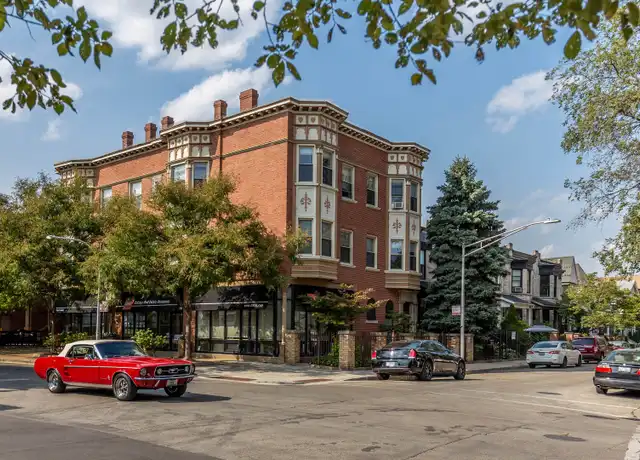 Property at 3800 N Wilton Ave Unit 3S, Chicago, IL, 60613, 2 beds, 1 bath, [object Object]