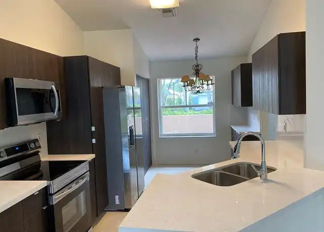 Property at 4276 Pine Ridge Ct, Weston, FL, 33331, 3 beds, 2 baths, [object Object]