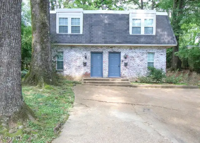 Property at 1586 Howard St, Jackson, MS, 39202, 2 beds, 1.5 baths, [object Object]