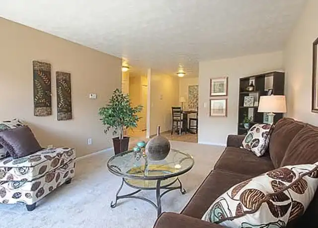Property at 950 S 69th St Unit 809-4, Omaha, NE, 68106, 1 bed, 1 bath, [object Object]