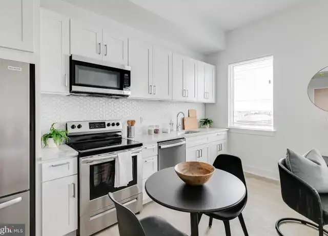 Property at 2201 Washington Ave Unit 215, Philadelphia, PA, 19146, 1 bed, 1 bath, [object Object]