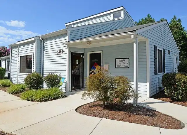 Property at Countryside Villa Apartments - 5460 Countryside Dr, Winston-Salem, NC, 27105, 1 bed, 1 bath, [object Object]