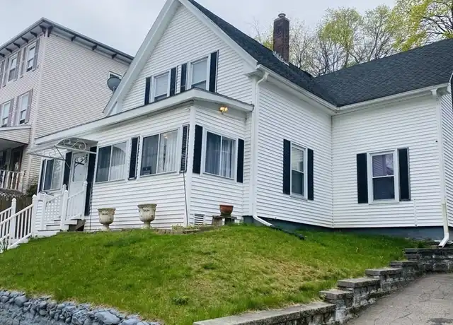 Property at 20 Crystal St Unit 1, Worcester, MA, 01603, 3 beds, 1.5 baths, [object Object]