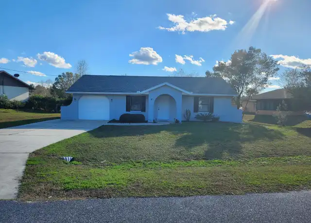 Property at 4 Almond Drive Trce, Ocala, FL, 34472, 2 beds, 2 baths, [object Object]