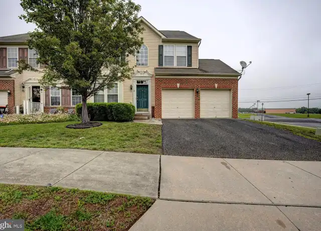 Property at 2 N Cummings Dr, Middletown, DE, 19709, 3 beds, 3 baths, [object Object]