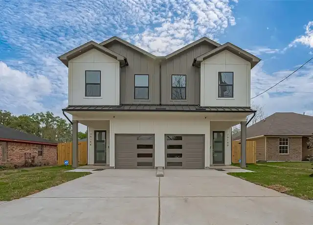 Property at 7918 Parnell St Unit A, Houston, TX, 77051, 3 beds, 2.5 baths, [object Object]