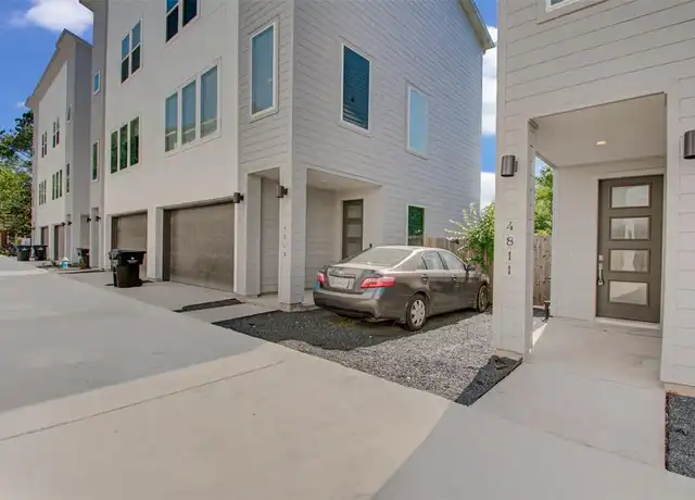 Property at 4810 Martin Oaks Ln, Houston, TX, 77018, 3 beds, 3.5 baths, [object Object]