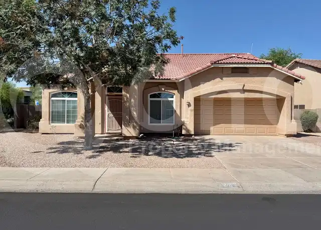 Property at 254 E Nunneley Rd, Gilbert, AZ, 85296, 4 beds, 2 baths, [object Object]
