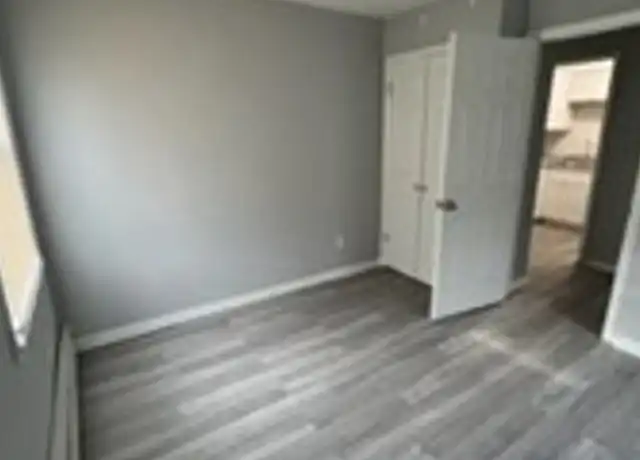 Property at 8 King St Unit 10 King-3, Morristown, NJ, 07960, 2 beds, 1 bath, [object Object]