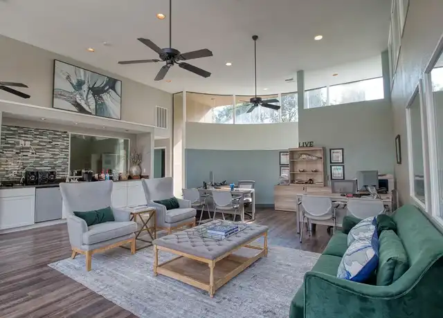 Property at 4000 HORIZON HILL APARTMENTS - 4000 Horizon Hill Blvd, San Antonio, TX, 78229, 1 bed, 1 bath, [object Object]