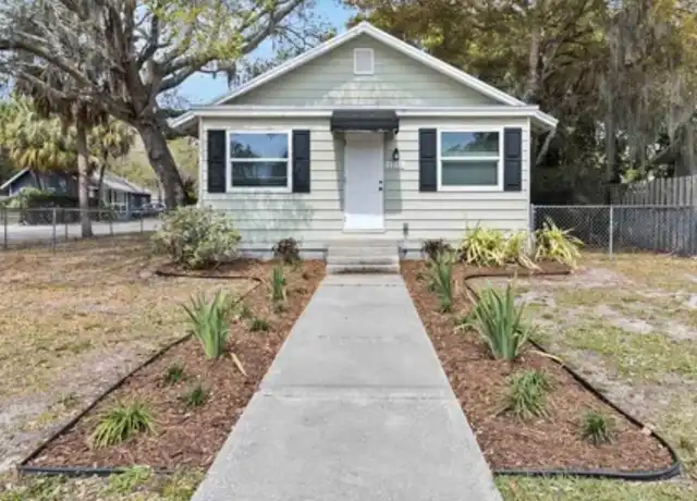 Property at 1215 31st St, Sarasota, FL, 34234, 2 beds, 1 bath, [object Object]