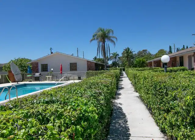 Property at 2206 NE 4th St #1, Boynton Beach, FL, 33435, 2 beds, 1 bath, [object Object]